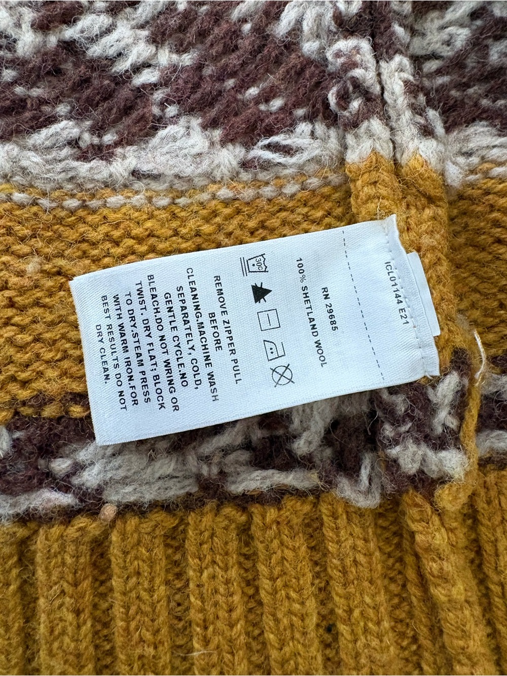 Pendleton Mustard Yellow, Cream & Brown Geometric Zip Cardigan - Picture 12 of 12